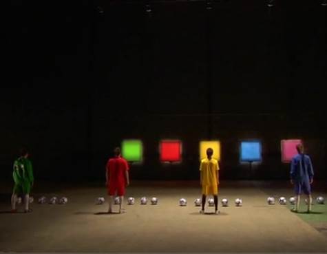 Le groupe Kasabian s’associe à la marque Umbro