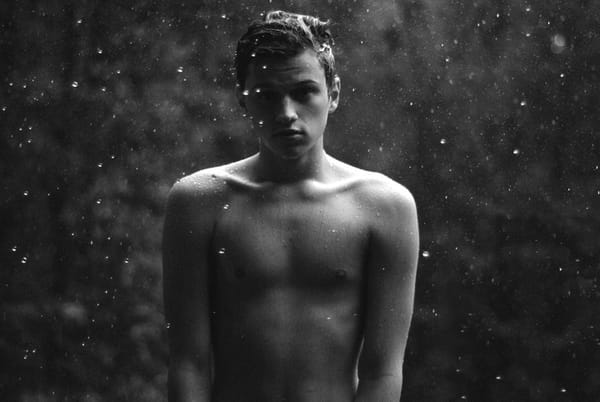 ALEX STODDARD, 19 ANS ET DEJA SI GRAND