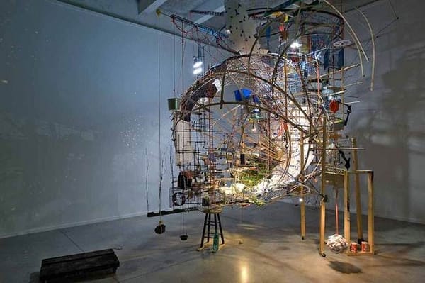 Les artistes représentés à la Biennale de Lyon réinventent le quotidien