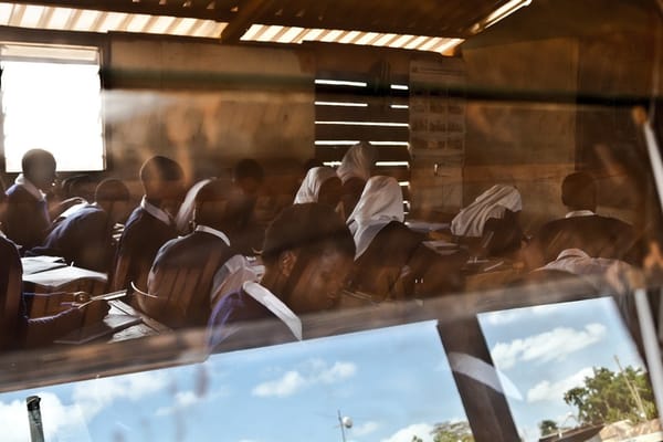 Maman, les p’tits métros qui vont dans l’eau…