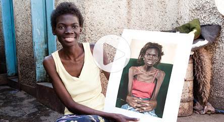 Patrick Hoelck réalise un clip avec Emma Roberts et Dave Franco