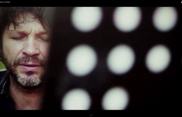 BERTRAND CANTAT – DROIT DANS LE SOLEIL