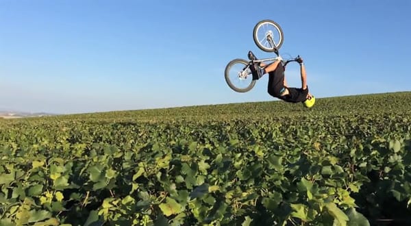 LE PREMIER FILM À L’iPHONE 5S