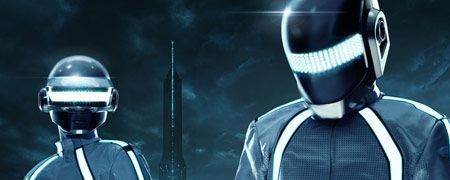 Daniel Brereton réalise dix minutes de clip pour Connan Mockasin