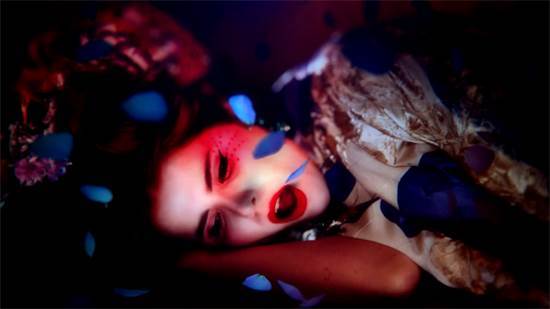 Focus sur le clip interactif “Desire”