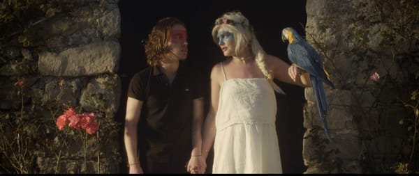 Chou Wasabi : Le clip en toc de Julien Doré