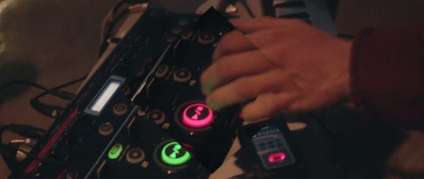 Cosmo Sheldrake : le son en slow motion