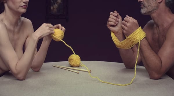 No capotes ? No sex : quand TBWA/Paris anticipe nos soirées d’hiver