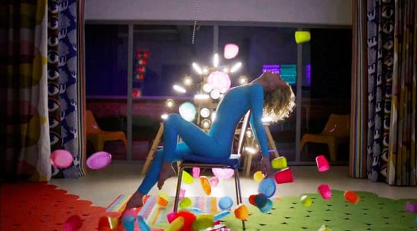 Les dessous des clips