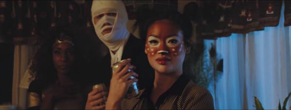 Saman Kesh invente la danse du cosmonaute dans un clip jubilatoire