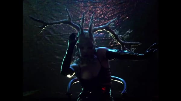 Klarträumer – Driven By The Night