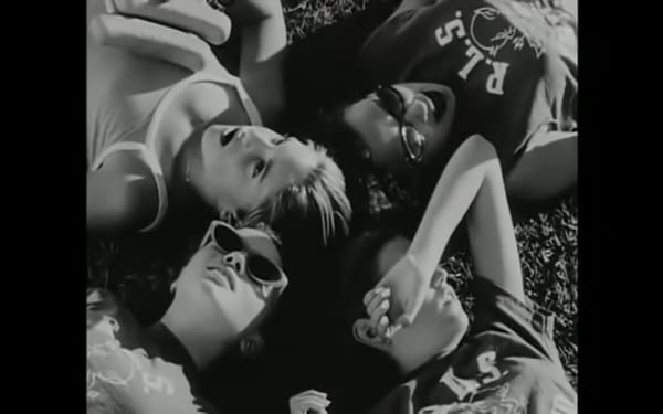 Lick the Star : le premier film de Sofia Coppola ici en intégralité