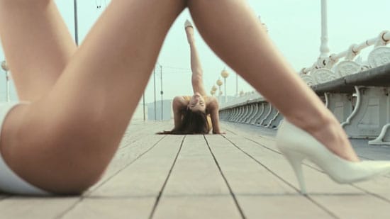 Metronomy – « The Bay »