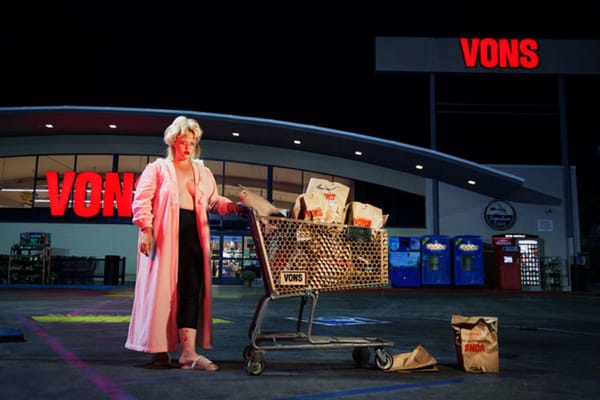 100 femmes nues dans l’objectif de Nadia Lee Cohen