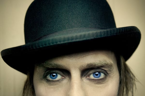 CLAYTON CUBITT : DE LA MODE, DE L’ART ET DU PORNO