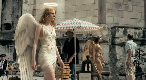 Rupert Sanders réalise « Axe Excite » un film pour la marque Axe