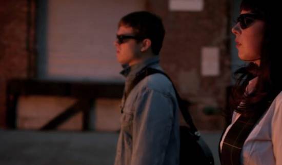 Phil Pinto réalise “Infinty Guitars” pour le groupe Sleigh Bells