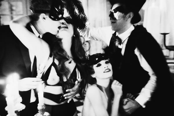 Ellen von Unwerth : The Story of Olga