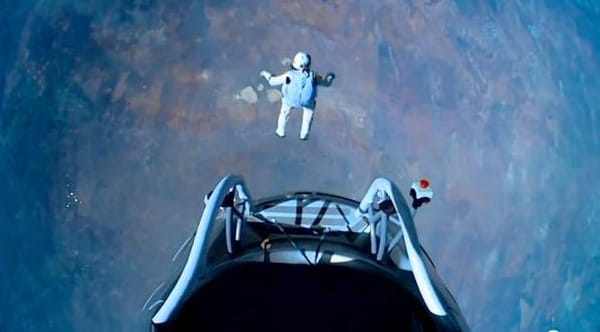 GOOGLE ET TWITTER RÉSUMENT L’ANNÉE 2012 EN VIDÉO