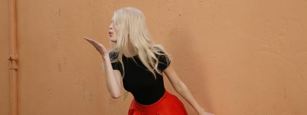 Et Dior créa la femme