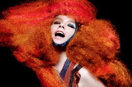 Michel Gondry signe « Crystalline » pour Björk