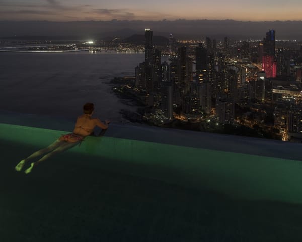 Les paradis fiscaux sous l’œil de Paolo Woods et Gabriele Galimberti : exposition de l’année?