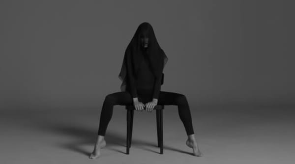 Carla Bruni et Jean-Baptiste Mondino ou l’art du réchauffement culturel