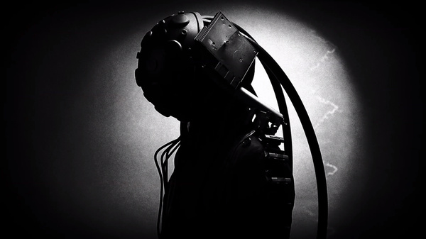 David Dutton : réalisateur, auteur, producteur, chef-opérateur, monteur et post-producteur