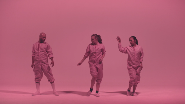 La vie (pas vraiment) rose d’un condamné à mort sous l’œil du réalisateur Sherif Alabede