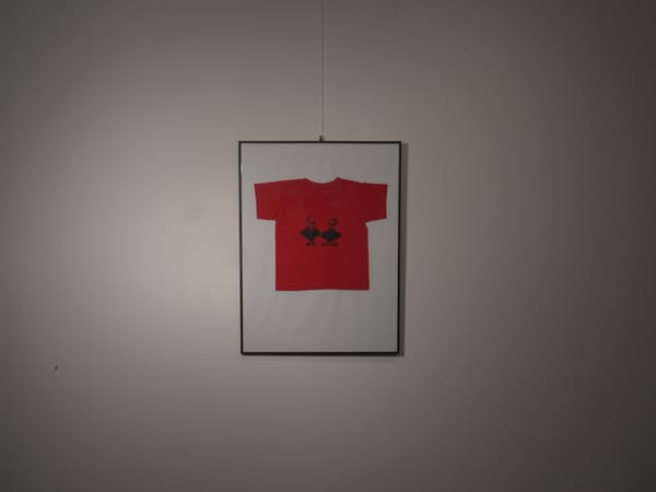 NOT VOGUE Logo [virus] 2018