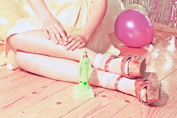 Elise Rose, du glamour au punk