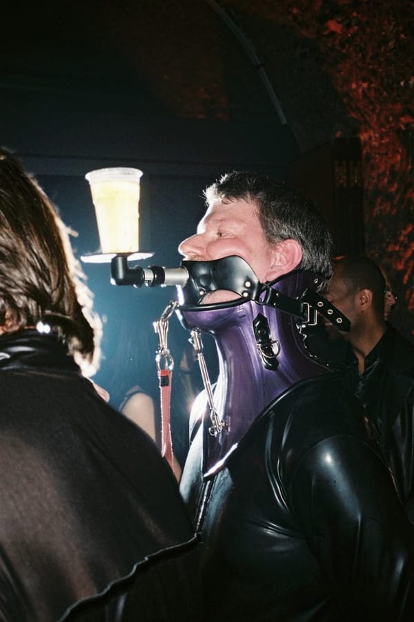 Les dessous de « la nuit Demonia » ou l’incontournable orgie du fétiche français