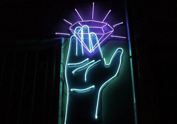 La batterie DIAMOND  alimentée par les déchets nucléaires radioactifs « fonctionnera pendant 28000 ans » et pourrait être mise en vente d’ici 2023