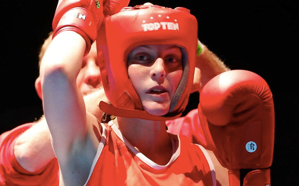A 31 ans, l’ex-championne de France de boxe Julie Le Galliard est morte (vaccinée) du Covid-19