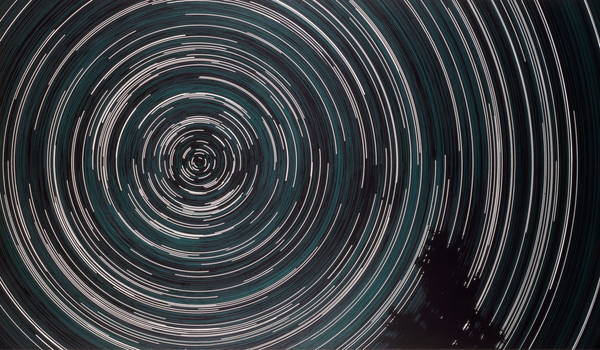 Totalitarisme et guerre psychologique pour le contrôle des esprits — Comment sortir de la transe hypnotique et de la programmation neurolinguistique