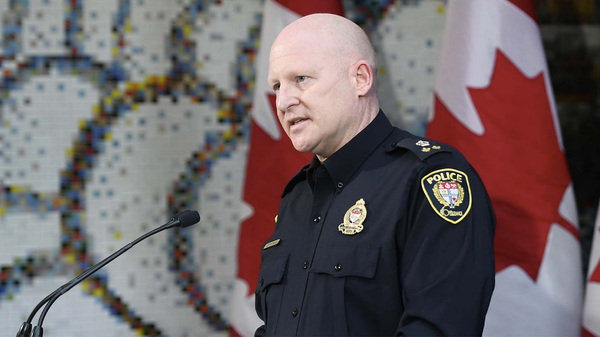 Le chef de police d’Ottawa : « Tous les Canadiens qui ont soutenu les camionneurs seront traqués et ruinés »
