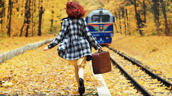 Nous sommes des personnages fictifs de notre propre création