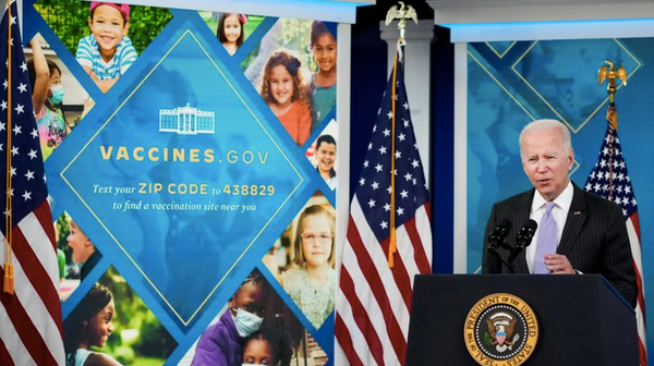 Des centaines de médias ont été payées par le gouvernement américain pour promouvoir les vaccins