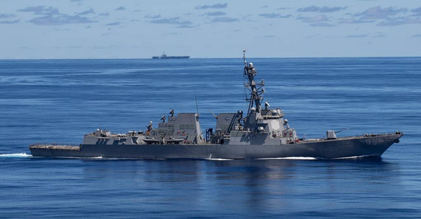 Un navire destroyer ne peut pas se déployer car le Commandant ne veut pas du vaccin Covid