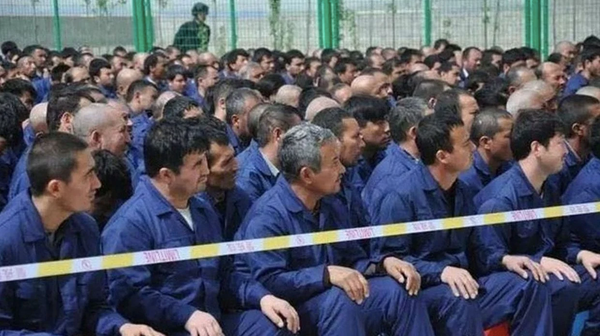 Le Forum économique mondial veut jeter dans des « camps de rééducation » à la chinoise quiconque s’opposerait à son programme de « grande réinitialisation »