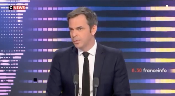 Le ministre de la Santé reconnaît enfin que le passe vaccinal ne sert à rien