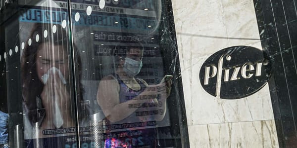 Selon Pfizer, le contact cutané avec les vaccinés peut transférer le contenu du vaccin aux non vaccinés