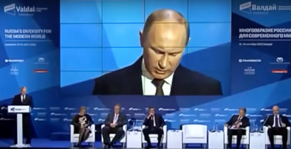 Vladimir Poutine : « Des personnes parlent sérieusement d’enregistrer des parties politiques dont l’objectif est de promouvoir la pédophilie »