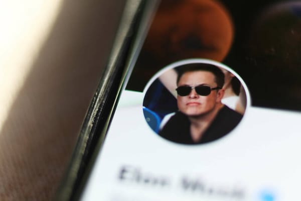 La commission européenne interdira Twitter en Europe si Elon Musk autorise la liberté d’expression sur la plateforme