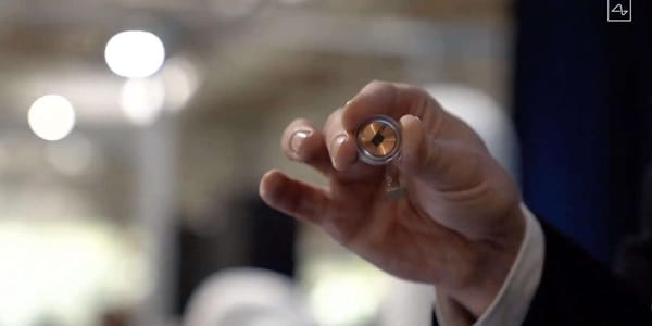 Neuralink a réussi à mettre un implant dans le cerveau d’un cochon