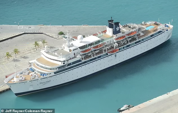 3 anciens de la scientologie affirment avoir été victimes de trafic d’enfants et forcés à travailler sur des navires