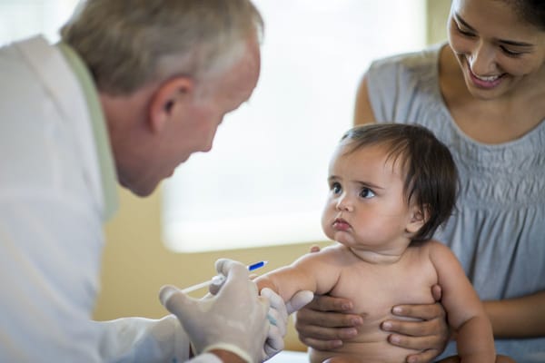 Attention, le vaccin en Europe pour les moins de 5 ans arrive