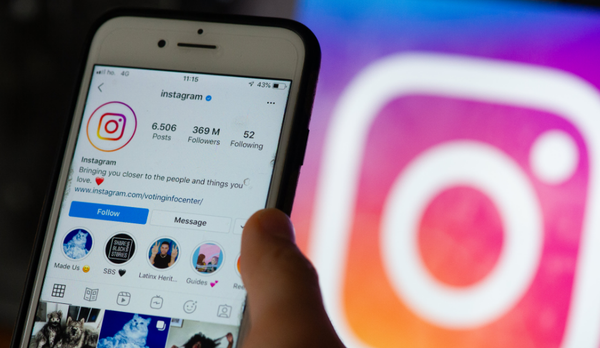 Une famille poursuit Instagram qu’elle accuse responsable des troubles mentaux de sa fille