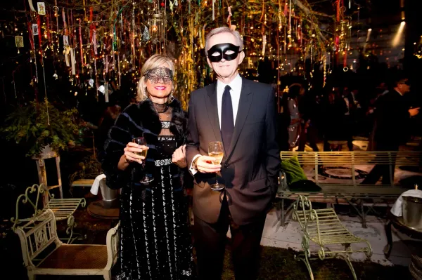 Bons restaurants, grands crus et matchs de tennis : quand LVMH se montrait attentionné envers la police