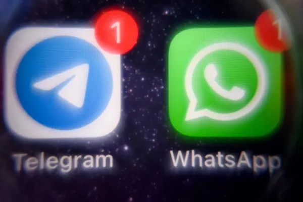 Selon le fondateur de Telegram, WhatsApp est un « outil de surveillance »